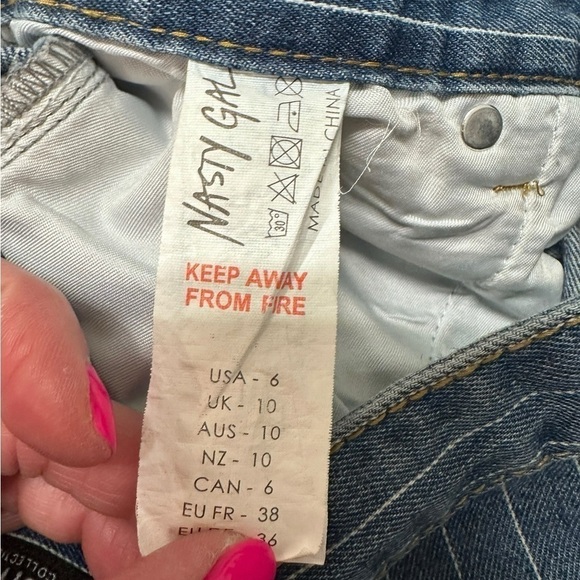 Nasty Gal High Waisted Denim Striped Mom Jeans Size 6 - Picture 8 of 16